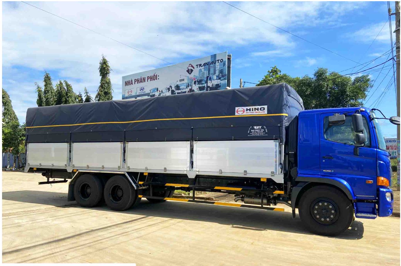 Màu xanh phong thủy cho khách hàng nào yêu thích