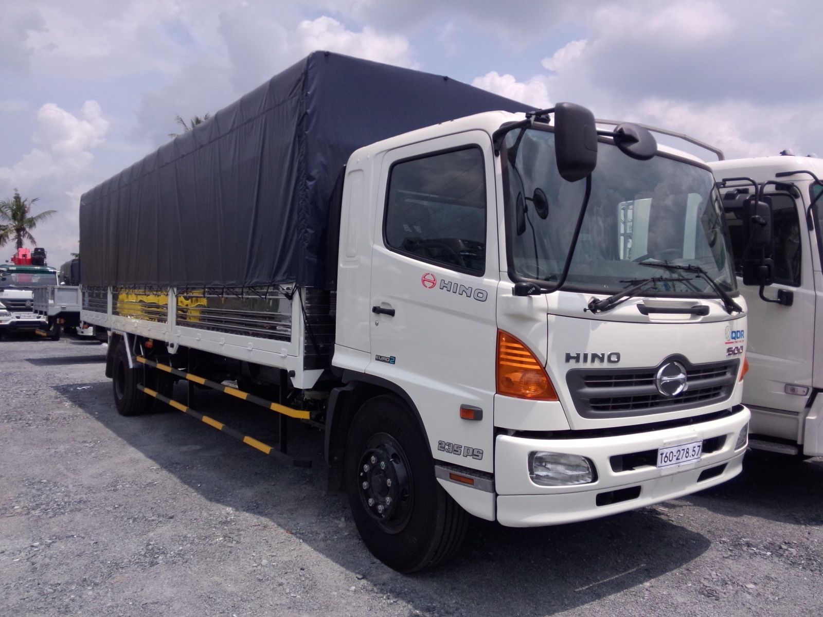 Xe Tai Hino 8 Tan 5