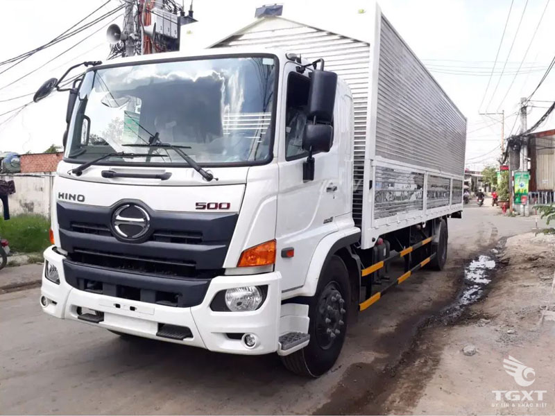 Xe Tai Hino Fg Thung Kin Canh Doi 1